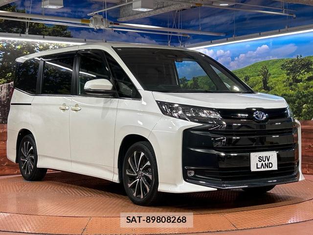 Toyota NOAH 2024-07 8222407-16