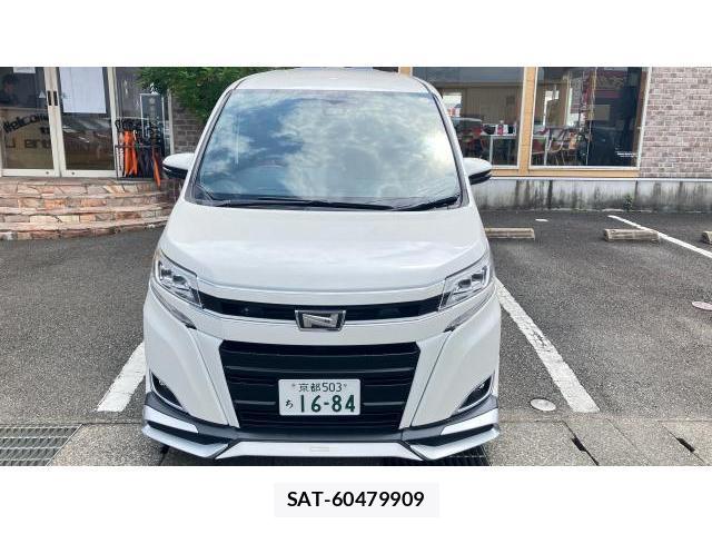 Toyota NOAH 2018-04 8222856-10