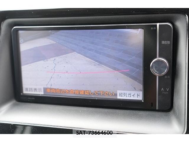 Toyota NOAH 2017-12 8223268-5