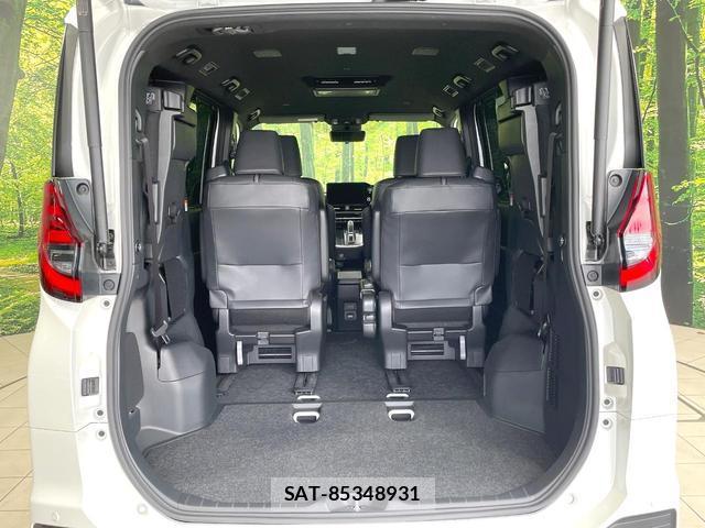 Toyota NOAH 2025-08 8223280-10