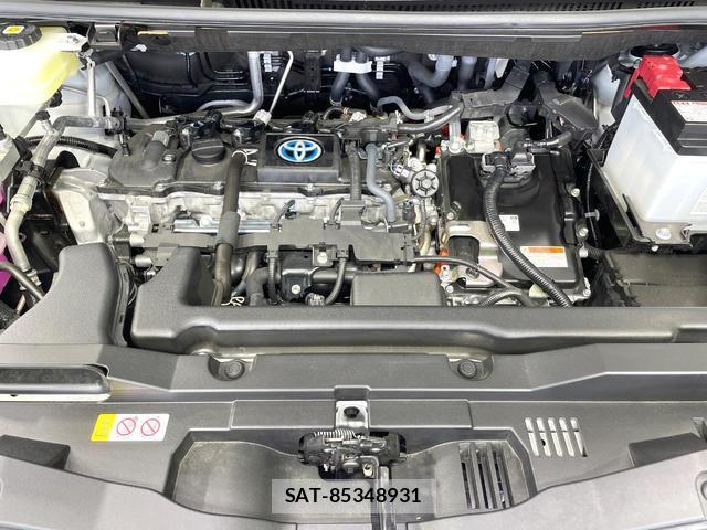 Toyota NOAH 2025-08 8223280-18