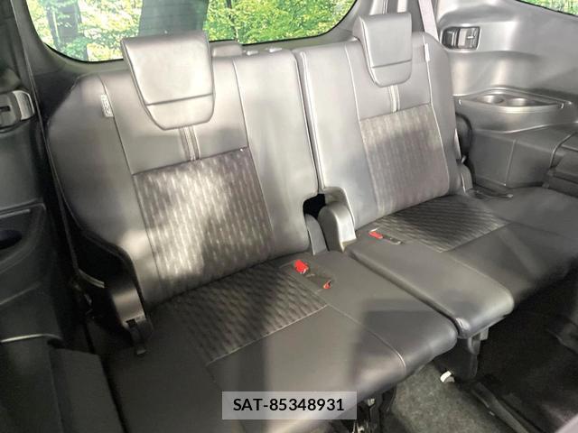 Toyota NOAH 2025-08 8223280-9