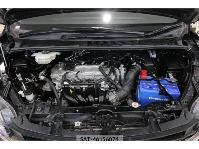 Toyota NOAH 2018-03 8223333-7