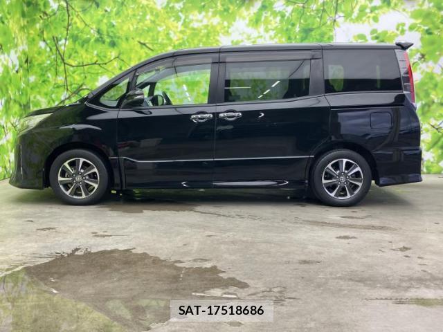 Toyota NOAH 2019-09 8223420-1