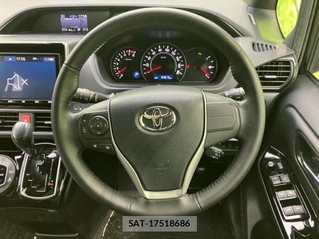 Toyota NOAH 2019-09 8223420-15