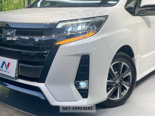 Toyota NOAH 2019-08 8224005-12
