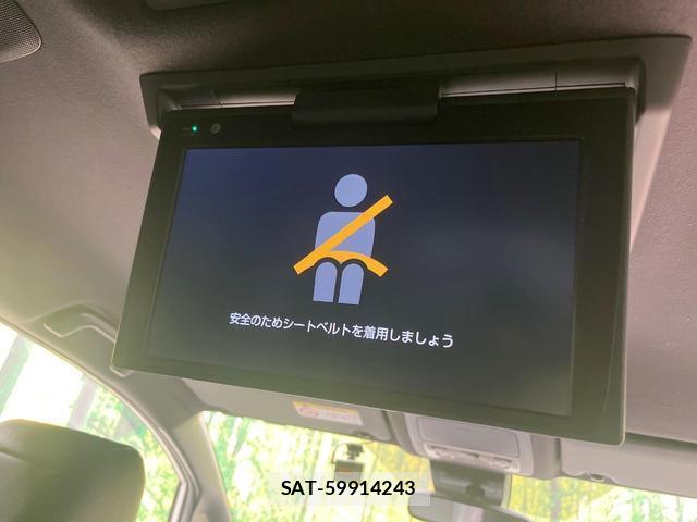 Toyota NOAH 2019-08 8224005-2