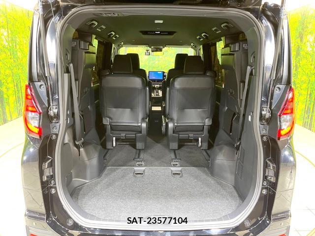 Toyota NOAH 2023-04 8224137-10