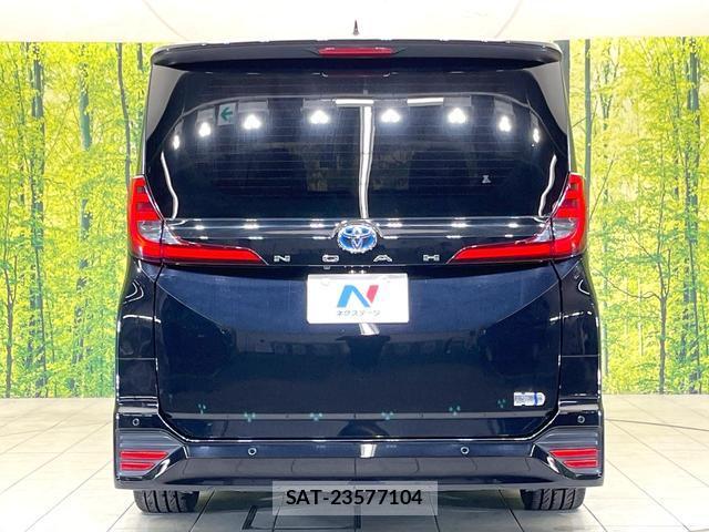 Toyota NOAH 2023-04 8224137-15