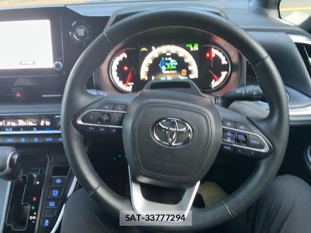 Toyota NOAH 2024-01 8224386-11