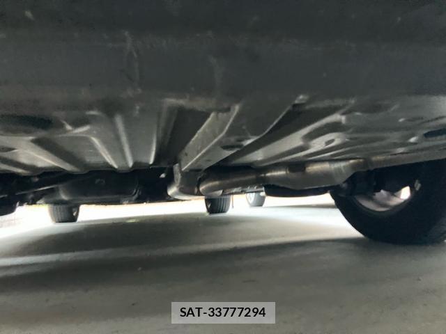Toyota NOAH 2024-01 8224386-7