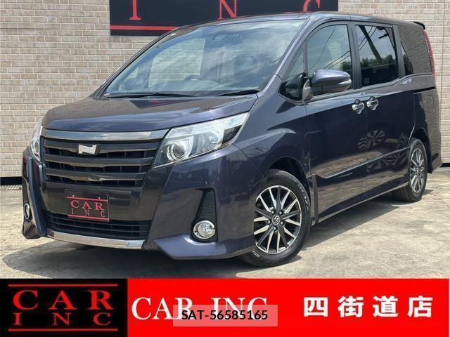 Toyota NOAH 2017-06 8224661-0