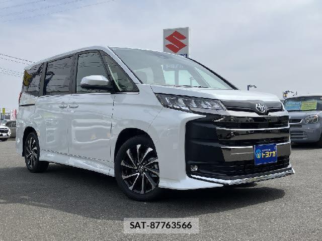 Toyota NOAH 2026-03 8224790-2