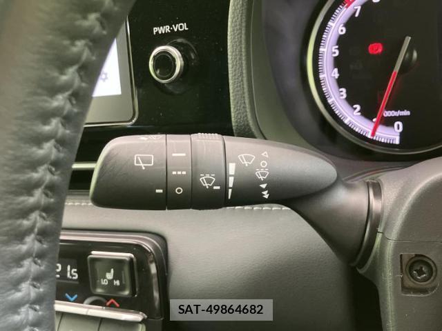 Toyota NOAH 2024-06 8225147-15