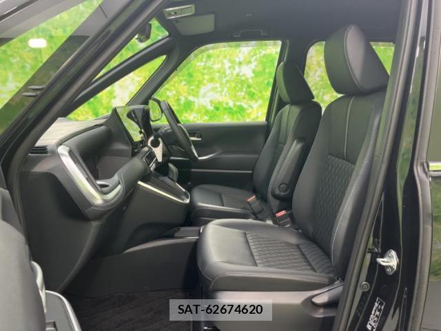 Toyota NOAH 2025-02 8225392-6