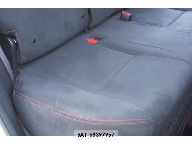 Nissan NOTE 2016-01 8216143-6
