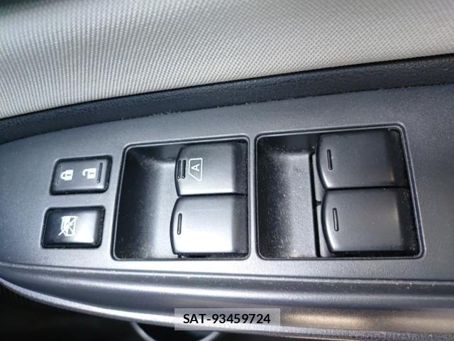 Nissan NOTE 2019-07 8216642-13