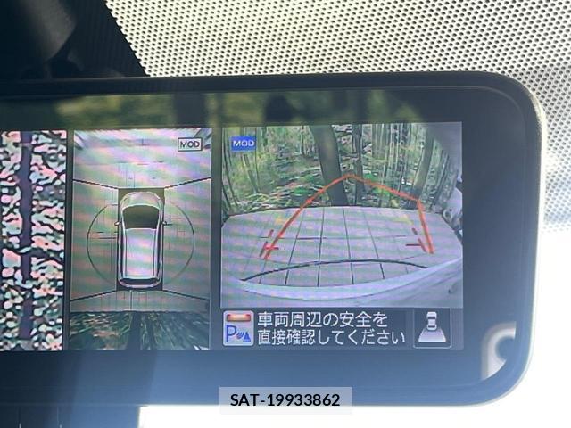 Nissan NOTE 2017-08 8216667-3