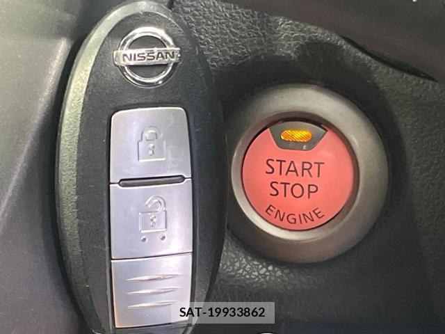 Nissan NOTE 2017-08 8216667-6