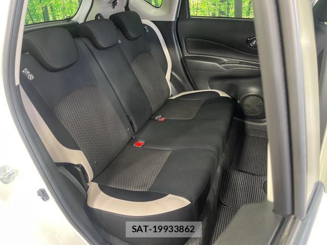 Nissan NOTE 2017-08 8216667-9