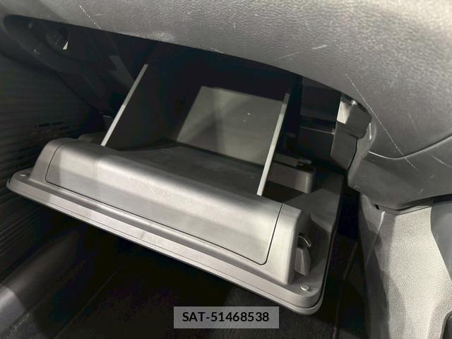 Nissan NOTE 2022-02 8216902-9