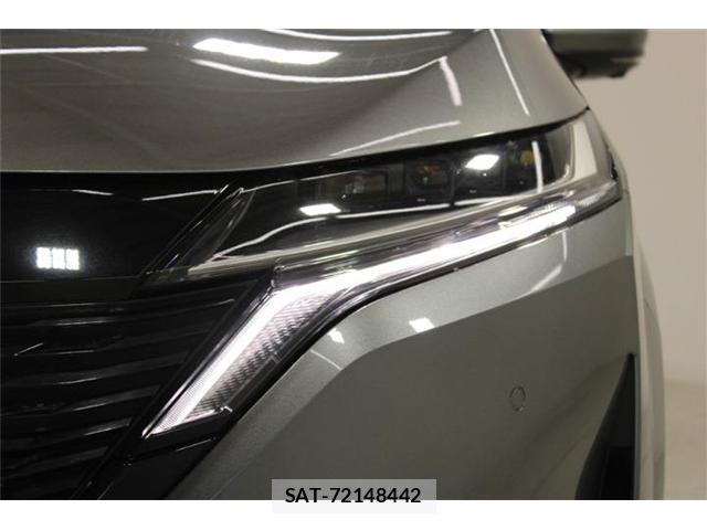 Nissan NOTE 2022-04 8216940-15