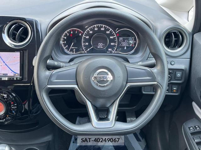 Nissan NOTE 2018-09 8217133-11