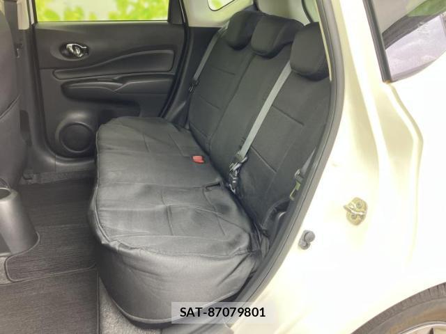 Nissan NOTE 2018-05 8217207-6