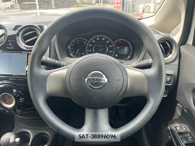 Nissan NOTE 2013-05 8217315-17