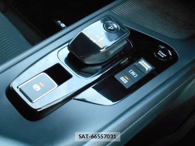 Nissan NOTE 2023-06 8218157-17