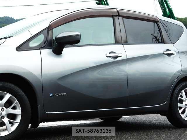 Nissan NOTE 2017-01 8218166-10