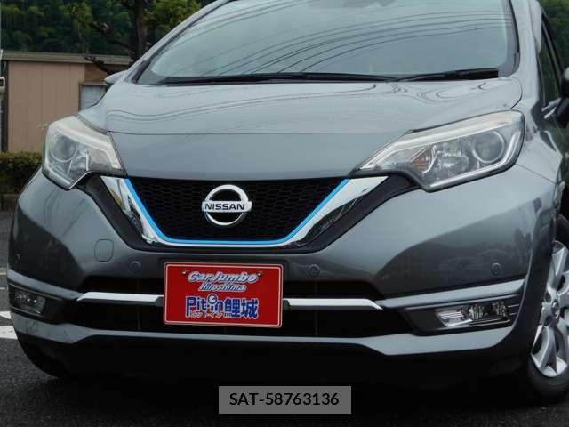 Nissan NOTE 2017-01 8218166-8