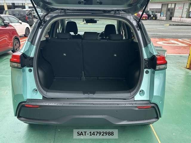 Nissan NOTE 2022-11 8218202-10