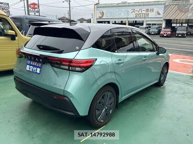 Nissan NOTE 2022-11 8218202-12