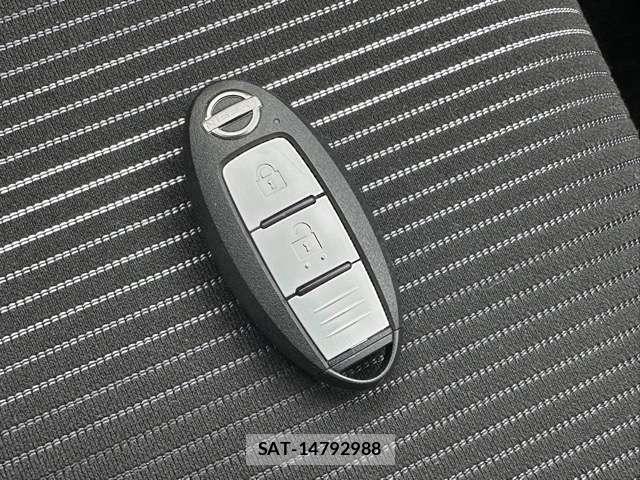 Nissan NOTE 2022-11 8218202-15