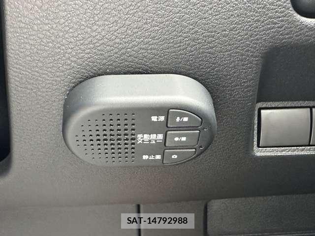 Nissan NOTE 2022-11 8218202-17