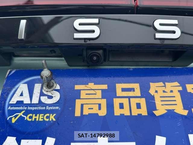 Nissan NOTE 2022-11 8218202-8