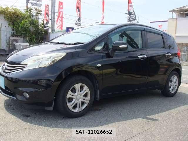 Nissan NOTE 2013-11 8218497-12