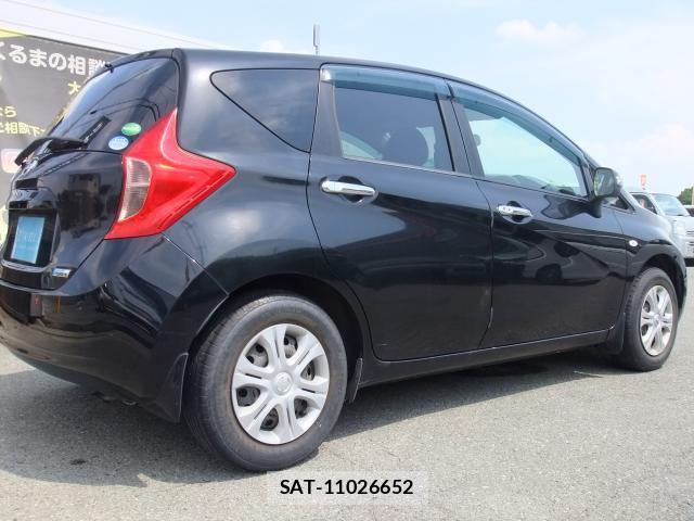 Nissan NOTE 2013-11 8218497-19