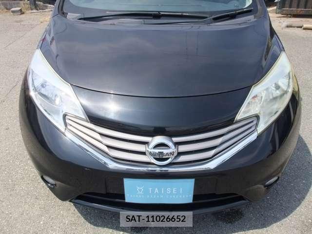 Nissan NOTE 2013-11 8218497-5