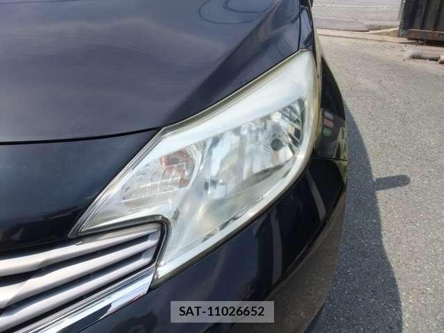 Nissan NOTE 2013-11 8218497-7