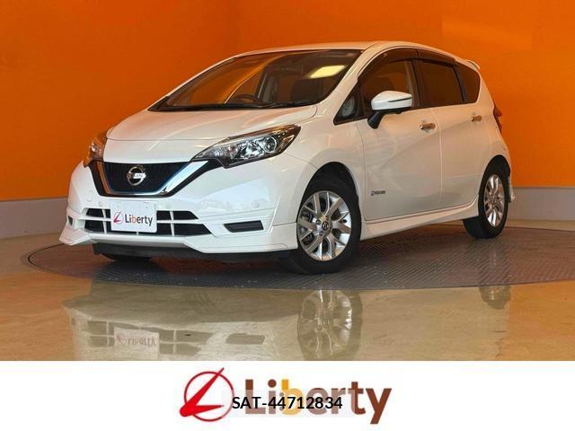 Nissan NOTE 2019-11 8218683-0