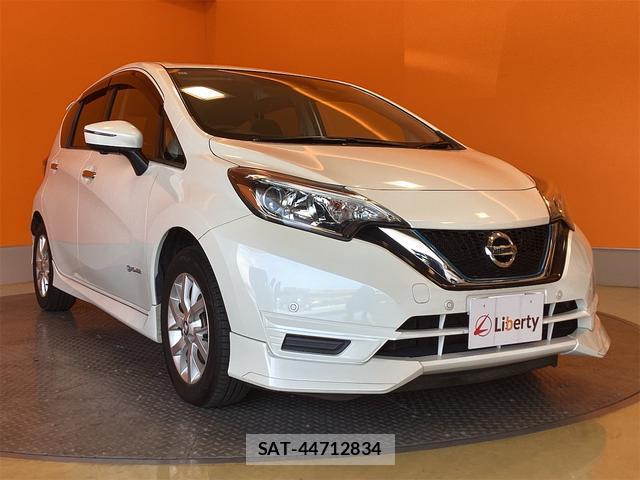 Nissan NOTE 2019-11 8218683-11