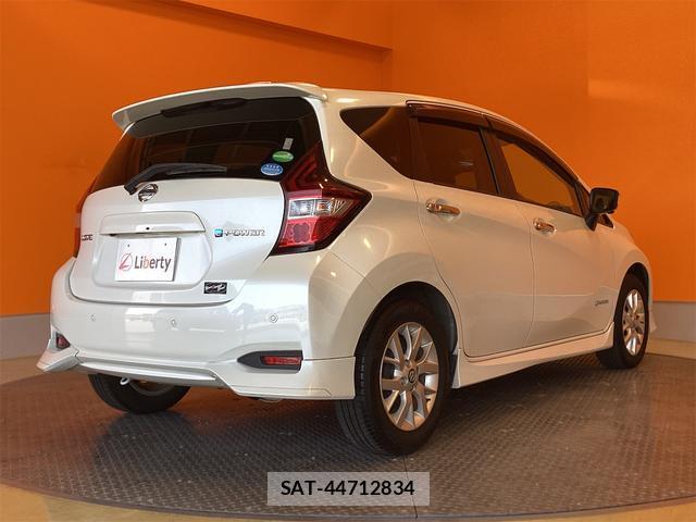 Nissan NOTE 2019-11 8218683-13