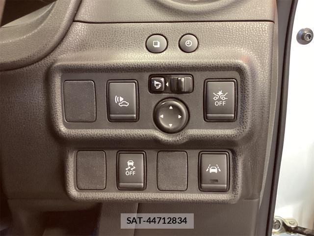 Nissan NOTE 2019-11 8218683-6