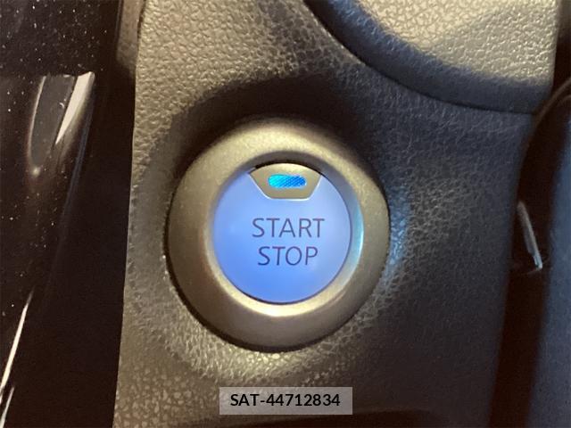 Nissan NOTE 2019-11 8218683-7