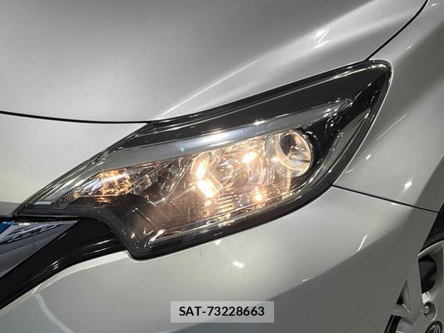 Nissan NOTE 2019-07 8218725-11