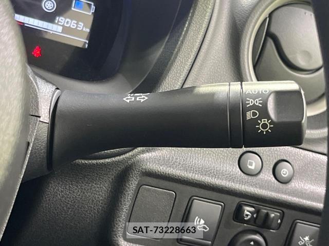Nissan NOTE 2019-07 8218725-5