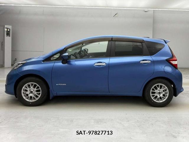 Nissan NOTE 2019-09 8218953-4
