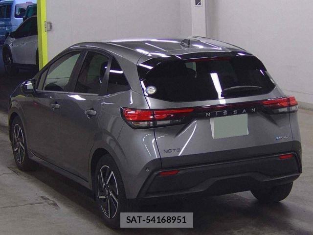 Nissan NOTE 2022-12 8219016-1